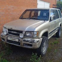 Isuzu Trooper 3.5 AT, 1999, битый, 358 000 км, с пробегом, цена 130 000 руб.