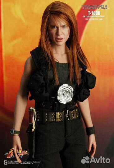 HOT toys MMS125 T-1000 sarah connor terminator 2