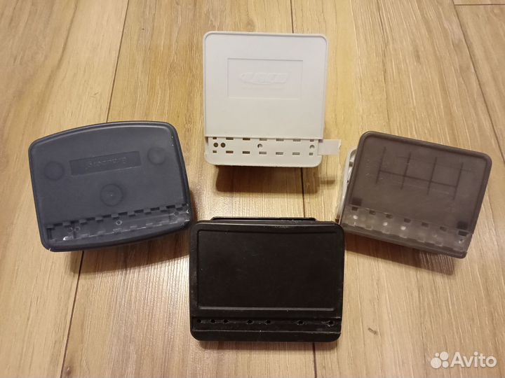 Четыре дырокола