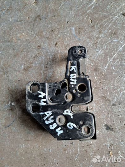 Замок капота на Audi A4 B6