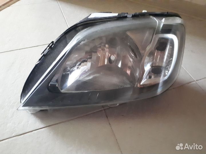 Фара передняя левая renault logan 2008