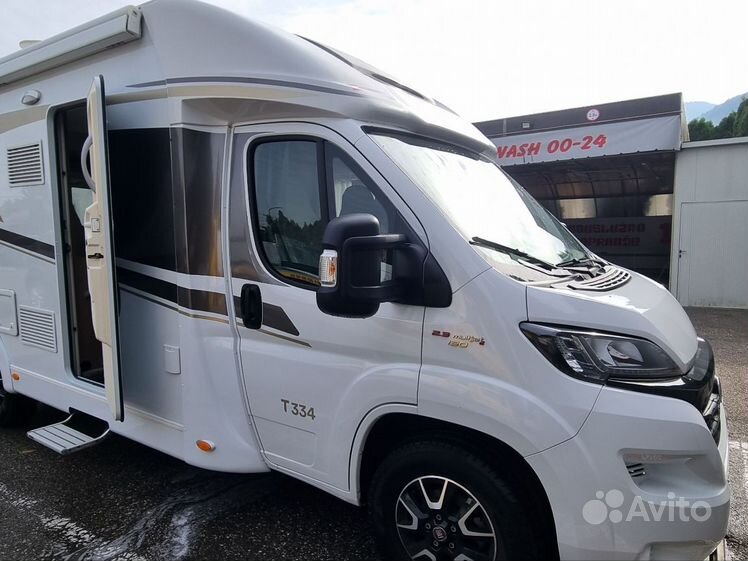 Полуинтегрированный CARADO T 334, 2018