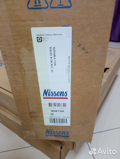 Радиатор охлаждения для Volvo XC90 nissens 65613A