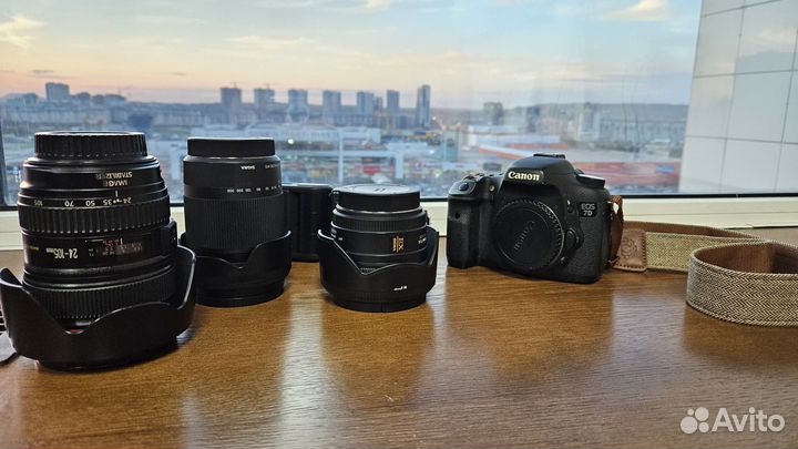 Canon EOS 7D +Canon 24-105 +Sigma 50 +Sigma 18-300