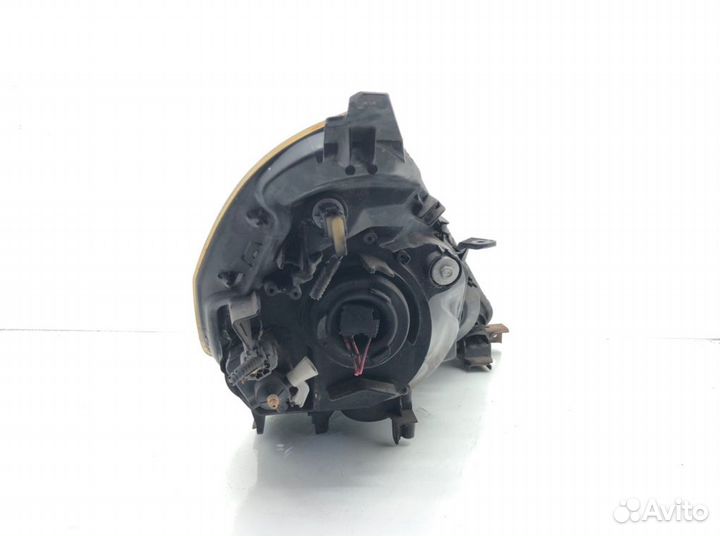 Фара Honda Jazz (2002-2008)