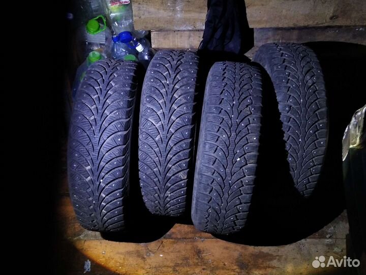 Sava Eskimo Stud 185/65 R15 88T