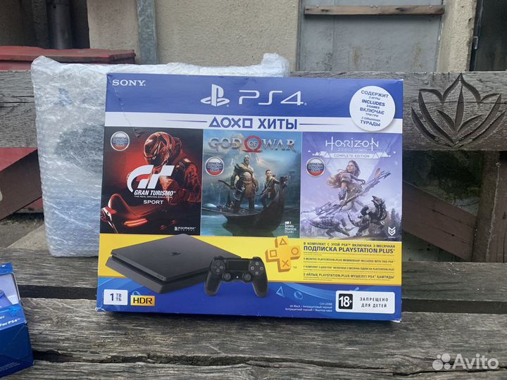PlayStation 4 Slim 1Tb Новая консоль