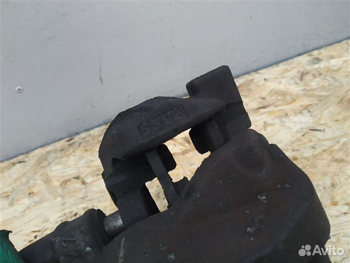 Суппорт задний левый Mercedes E-Class W212