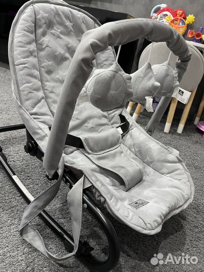 Шезлонг для новорожденных новый