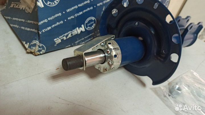 Амортизатор передний правый Opel Vectra C