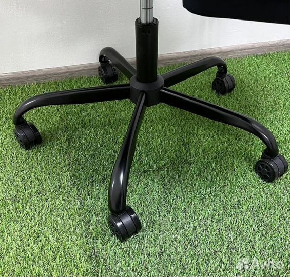 Кресло для игр. Игровое кресло с массажем