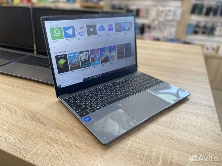 Ноутбук 4 ядерный 512/16