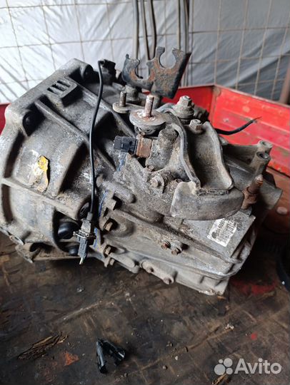 Коробка киа Карнивал