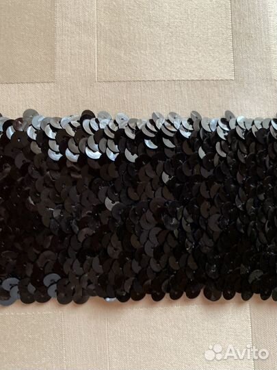 Эластичные женские пояса с блестящими пайетками