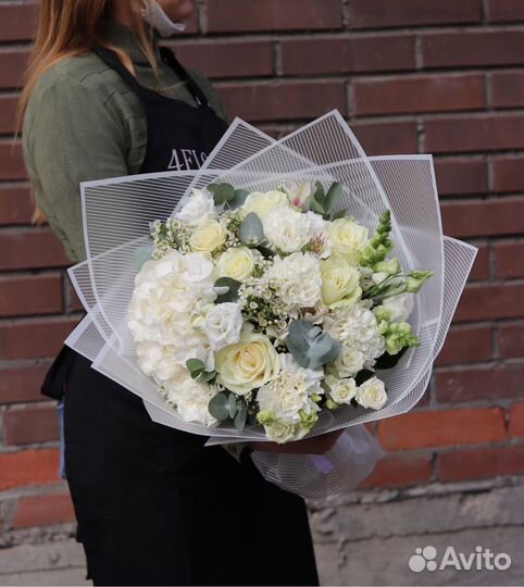 Букеты из роз. Букеты из гортензий. Доставка/Самов