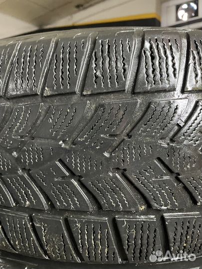 Goodyear UltraGrip Ice SUV 235/60 R18