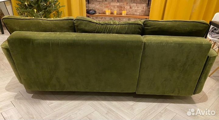 Диван угловой (235см)