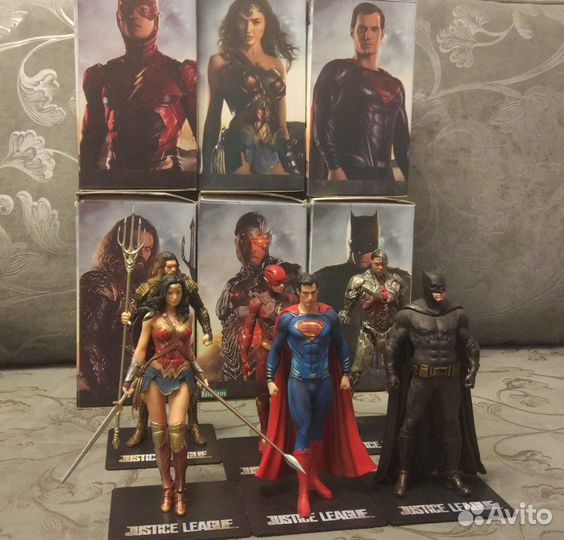 Фигурки лига справедливости