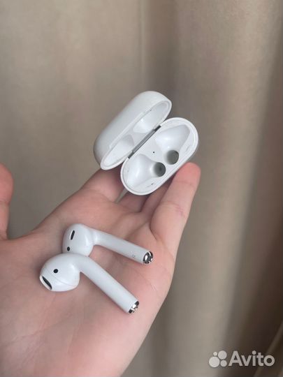 Apple Airpods 2