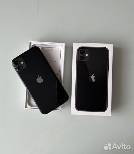 iPhone 11, 64 ГБ