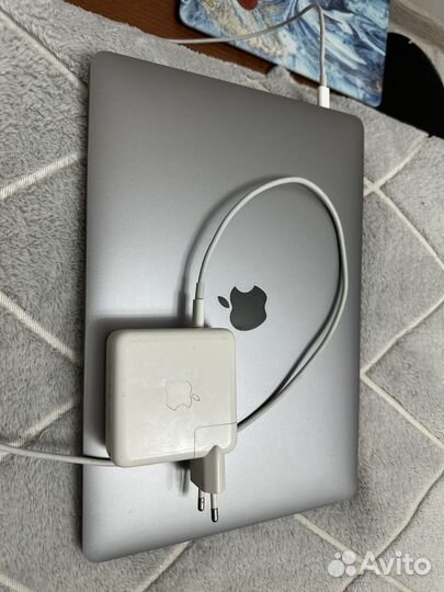 MacBook Pro 13 2017 A1708