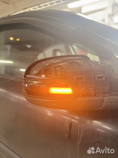 Бегущие поворотники volvo S60/S40/S80/C30