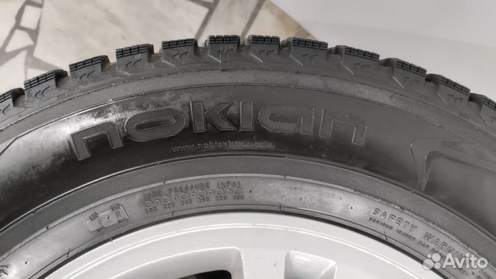 Nokian Nordman 5 205/70 r15