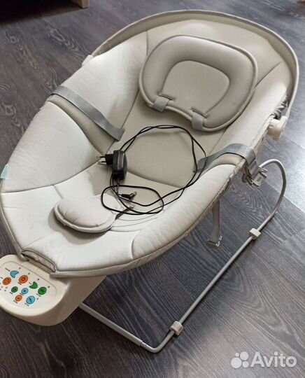 Шезлонг детский электрический