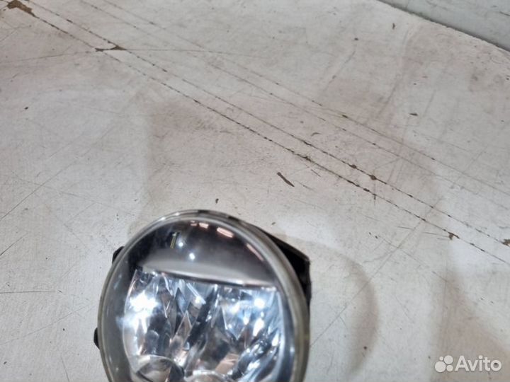 Фара противотуманная передняя правая Toyota Camry