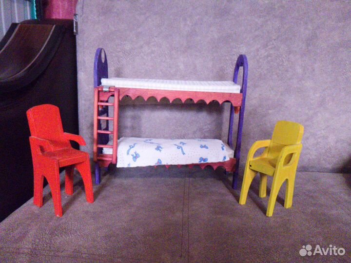 Кровать для кукол