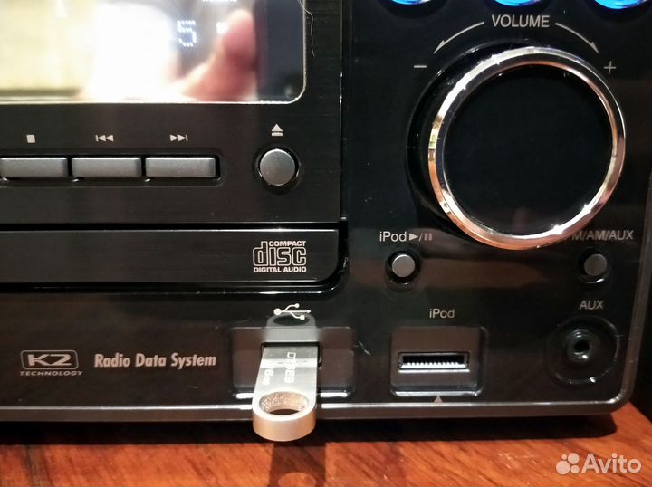 JVC UX-DM8 USB/AUX/iPhone/CD/mp3/WAV/FM радио