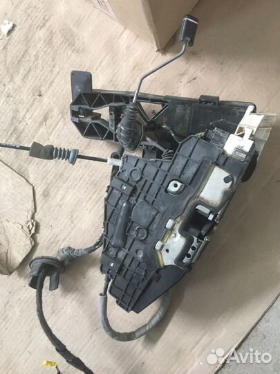 Замок двери mercedes w 221