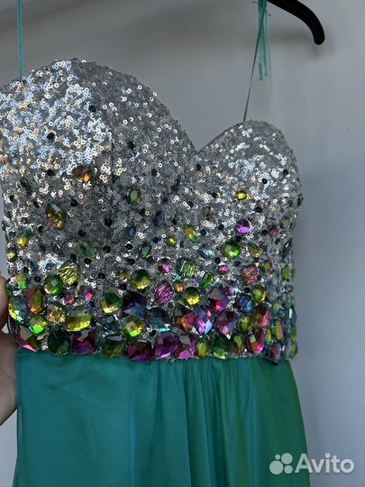 Вечернее платье в пол