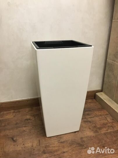 Кашпо с автополивом lechuza cubico 30