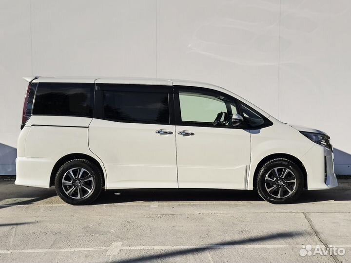 Toyota Noah 2.0 CVT, 2019, 133 317 км