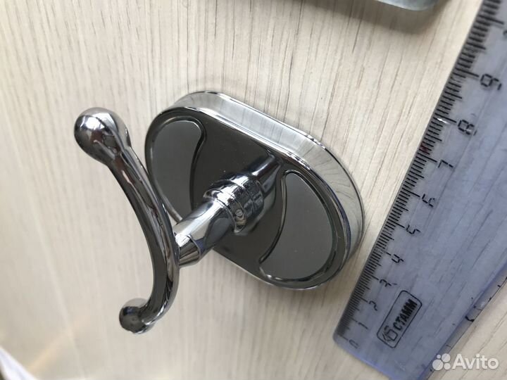 Крючок настенный Frap металл хром