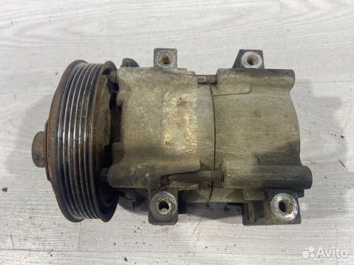 Компрессор кондиционера Ford Focus 1 Usa (98-05)