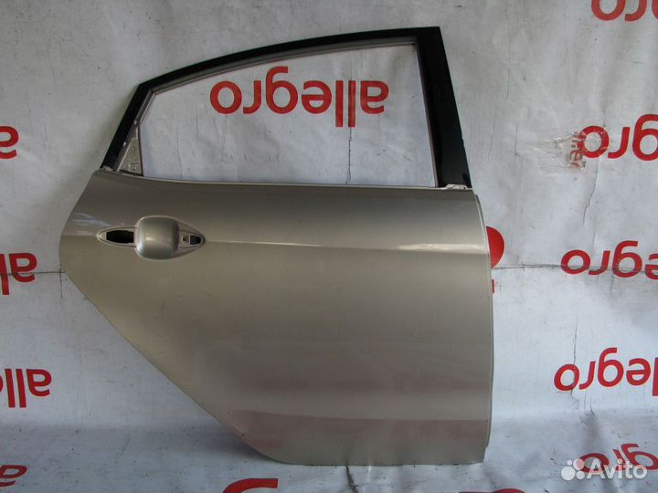 Kia Rio 3 дверь задняя правая 2011+