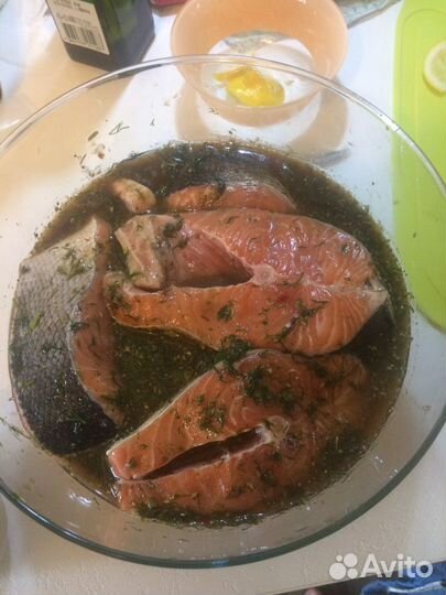 Красная рыба с икрой