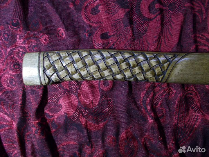 Топорище резное.Витязь и плетёнка.50см