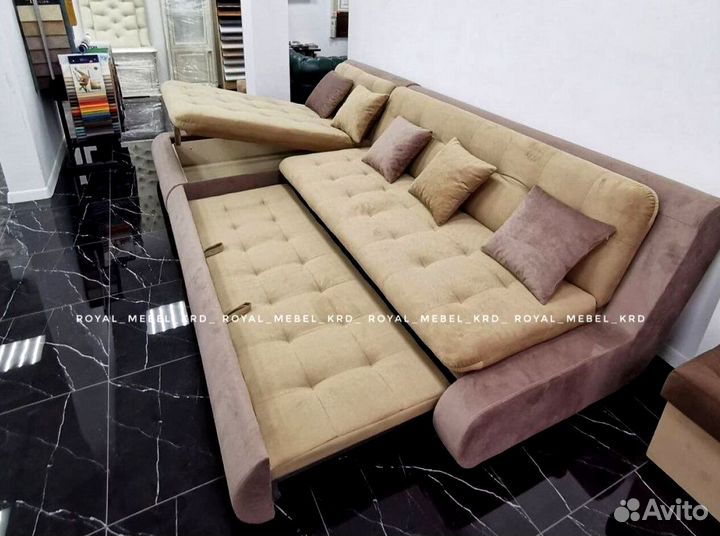 Угловой диван с оттоманкой