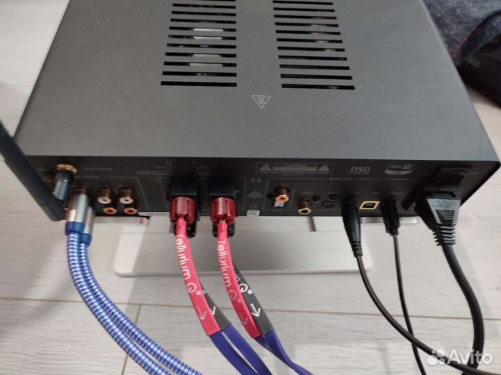 Усилитель звука Quad Vena II Black