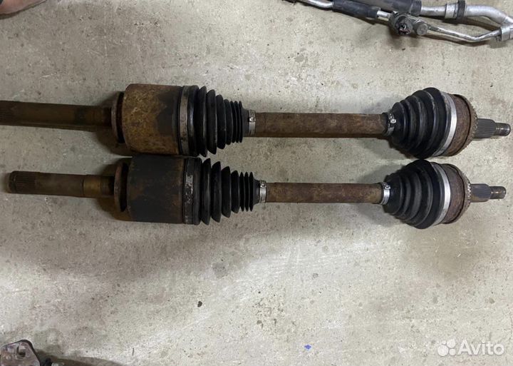 Привод Рендж Ровер спорт L320 задний правый