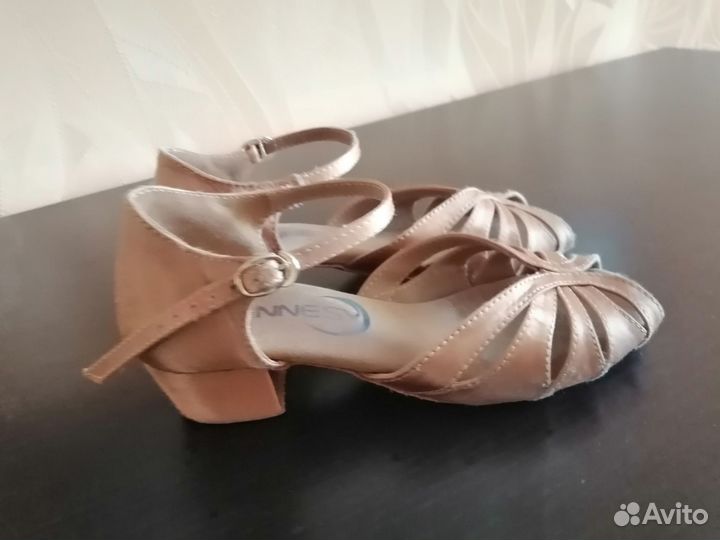 Спортивно бальные танцы