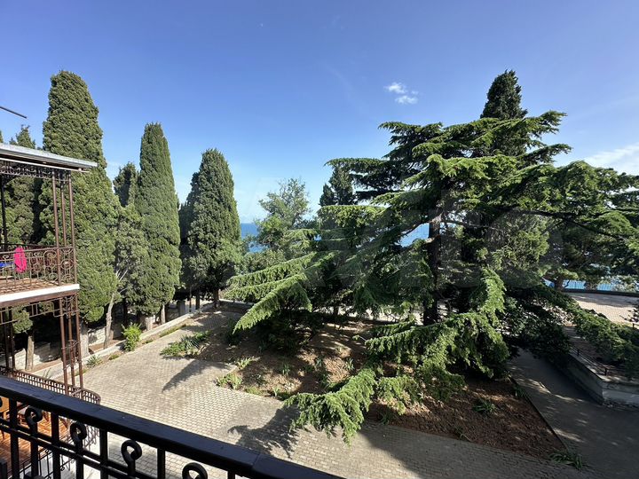 Комната 18 м², 2/2 эт.