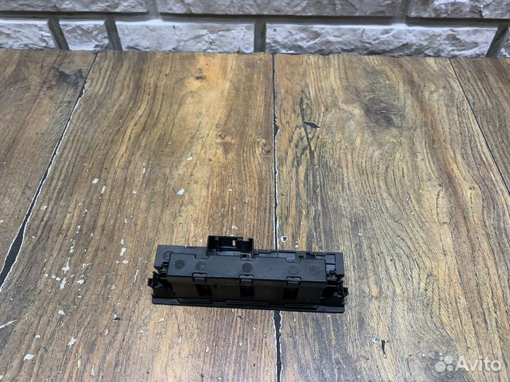 VW Golf Plus Кнопка многофункциональная ASR OFF