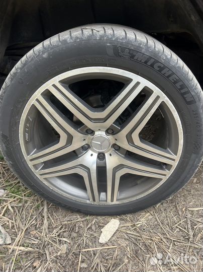 R21 Rapid P309 295/40, PCD 4x105 DIA 40