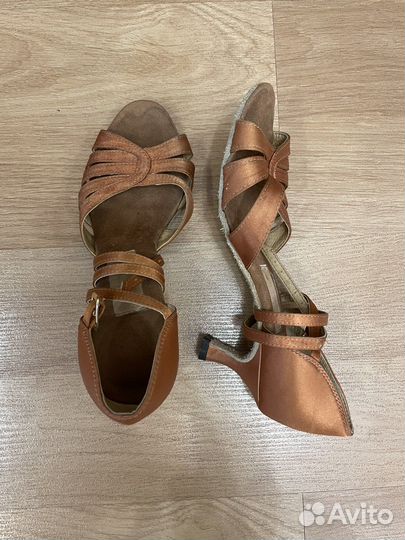 Туфли для спортивно-бальных танцев, латина 22.5 см