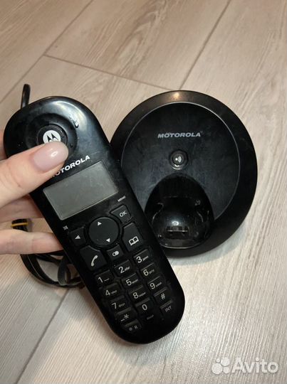 Домашний телефон Моторола