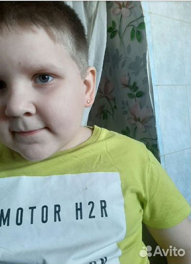 Прокол ушей детям с года. (Выезд на дом)